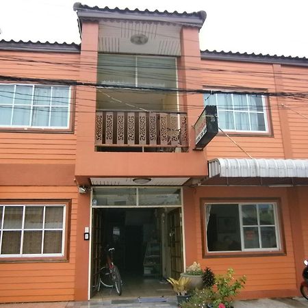 Aura House Hotel Pattaya Eksteriør billede