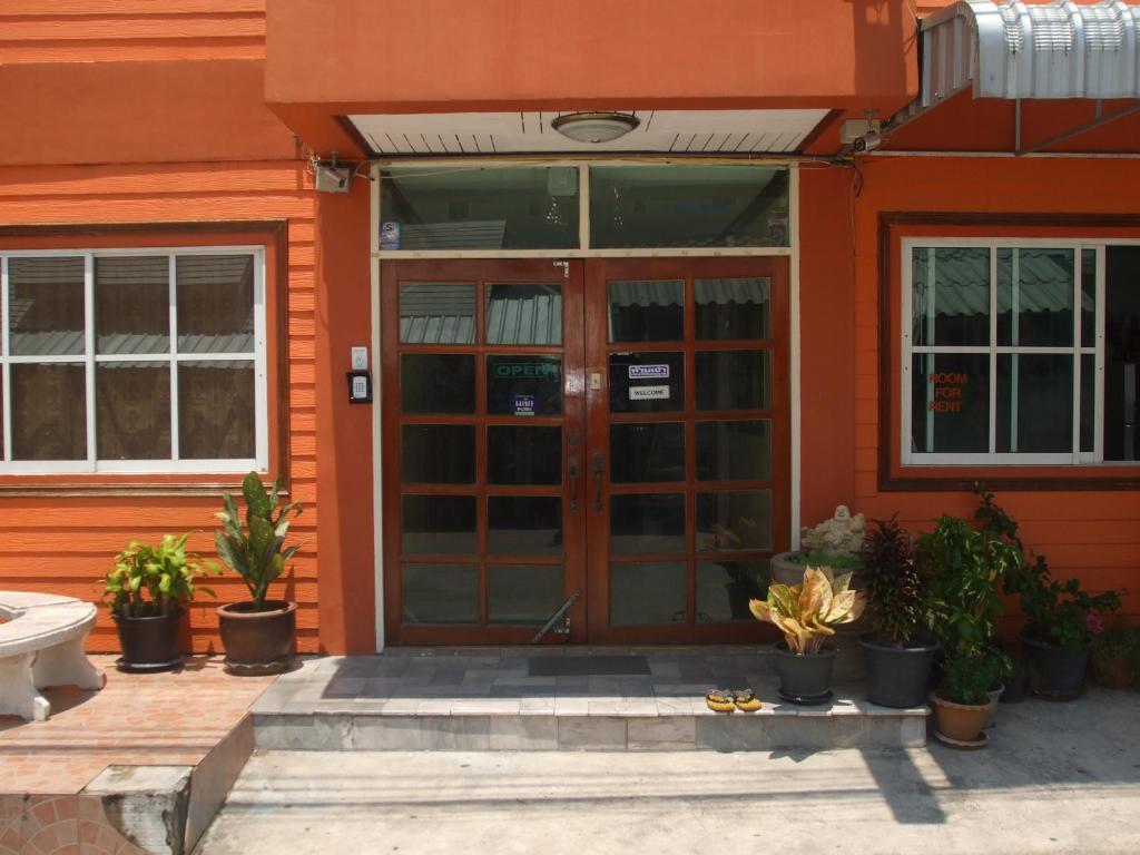 Aura House Hotel Pattaya Eksteriør billede